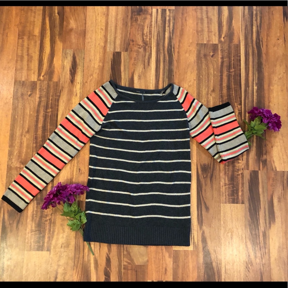 THML coral gray sweater